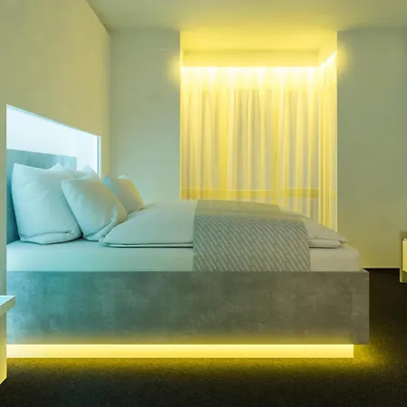 Hotel Smartel At The Unbrexit Ahaus