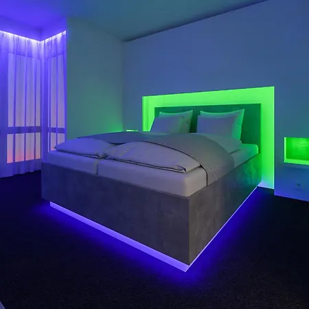 Smartel At The Unbrexit Hotel 3*