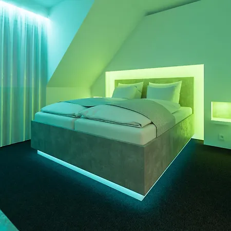 Hotel Smartel At The Unbrexit