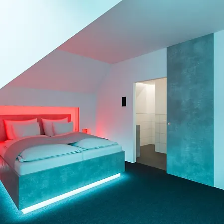 Hotel Smartel At The Unbrexit 3*