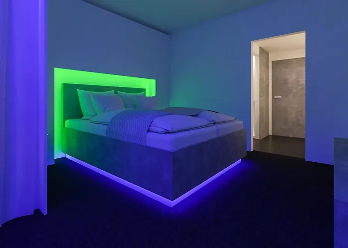 Hotel Smartel At The Unbrexit 3*