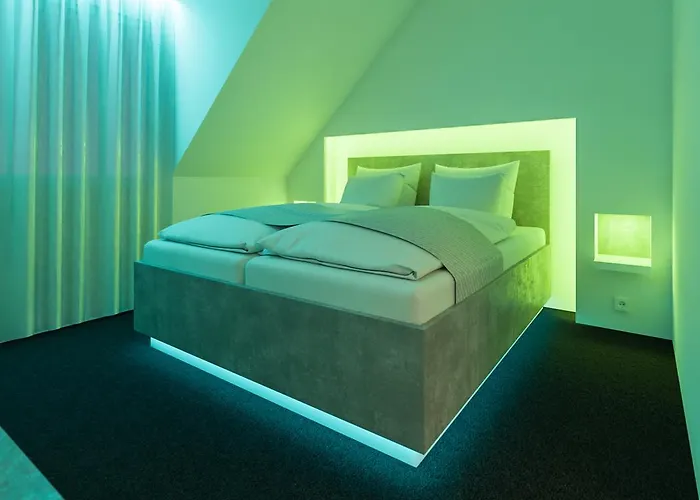 Hotel Smartel At The Unbrexit